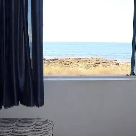 Mikia-agrilos Apartment *